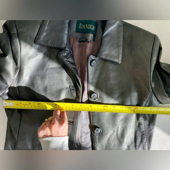 DANIER Gorgeous Black Authentic Leather Jacket Size XS - Picture 16 of 17